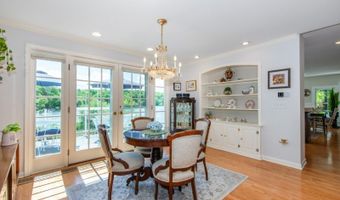 40 Hemlock Ave, Andover, NJ 07860