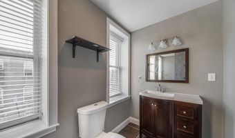 11 N EAST Ave, Baltimore, MD 21224