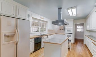 692 W Union Grv, Auburn, GA 30011