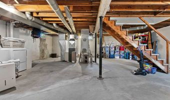 1317 DIVISION St, Algoma, WI 54201