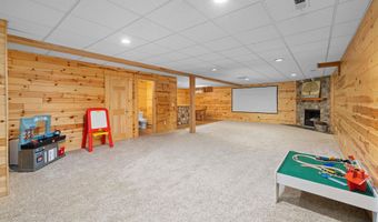 5383 Salmon Run, Auburn, IN 46706