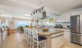 846 Mokulua Dr, Kailua, HI 96734