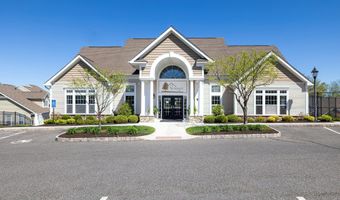 20 Hunting Ridge Ln 20, Bethel, CT 06801