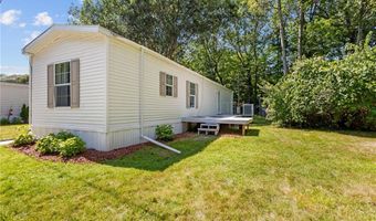 979 Toll Gate Rd, Warwick, RI 02886