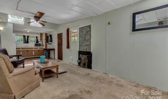 102 Edgewood Rd S, Asheville, NC 28803
