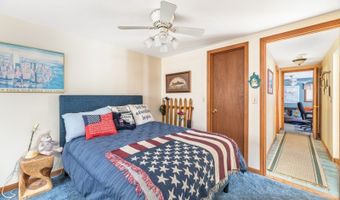 340 W Lakeshore Dr, Alloway, NJ 07422