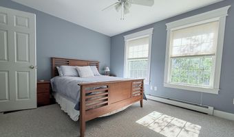 134 Pine Ledge Rd, Bangor, ME 04401