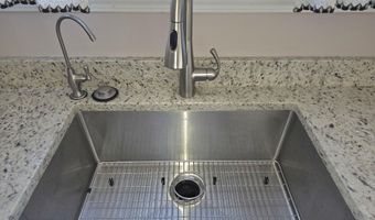 61 Sandpiper Rd, Barnegat, NJ 08005