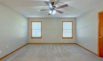 112 River Oaks Dr, Bainbridge, GA 39819