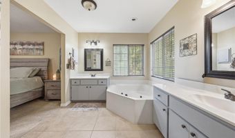 44131 PARKWAY Ln, Altoona, FL 32702