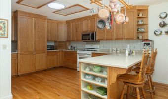 431 Live Oak Dr, Angels Camp, CA 95222
