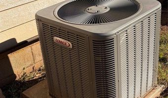 715 N Jackson St, Altus, OK 73521