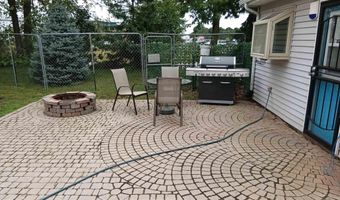 305 Chapel Ln, Ashley, IN 46705