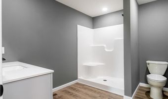 521 W Maple St, Austin, IN 47102