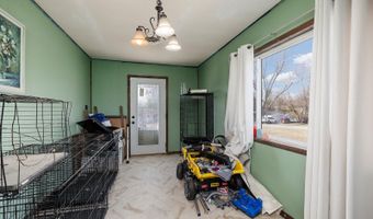 1302 Valley Ave, Ava, MO 65608