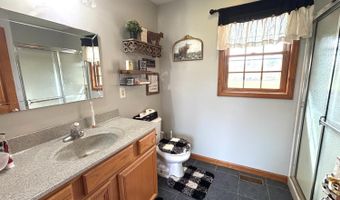18555 Days Way Ln, Aurora, IN 47001