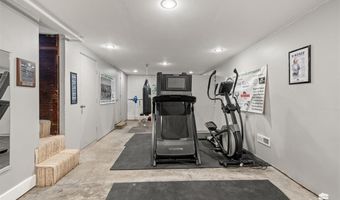 2331 W Detroit St, Abilene, KS 67410