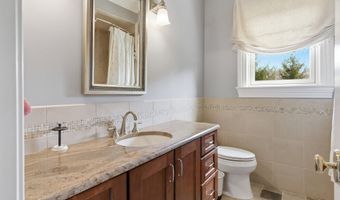 241 Monmouth Ave, Atlantic Highlands, NJ 07716