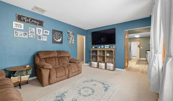 816 E 1st St, Auburn, IN 46706