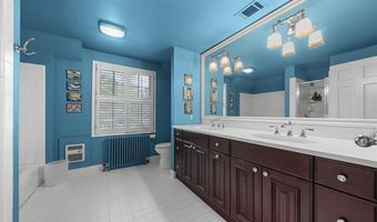 25733 River Dr, Franklin, MI 48025