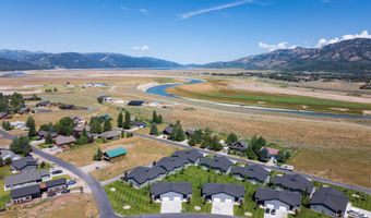 275 RIVER VIEW Cir 1, Alpine, WY 83128