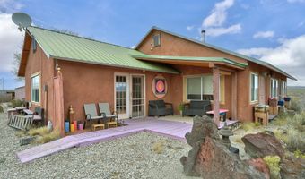 50 Cuatro Ruedas, Carson, NM 87517