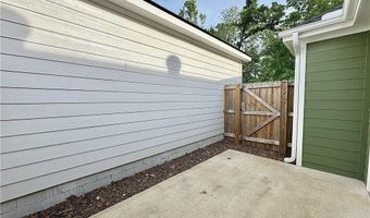 707 NE Heights Ln, Bentonville, AR 72712