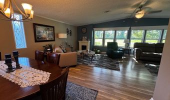 133 HAMPTON Dr E, Auburndale, FL 33823
