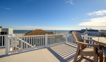 211 Stratford Ave, Beach Haven, NJ 08008