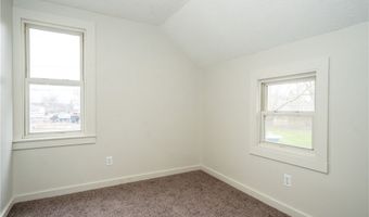 29 York St, Angola, NY 14006