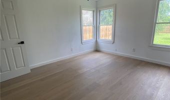 1204 Rose Dr, Alice, TX 78332