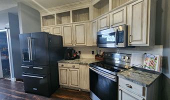 21306 Lawrence 2074, Ash Grove, MO 65604