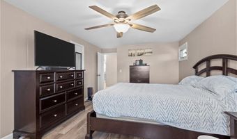 33 Belmont Ave, East Providence, RI 02914