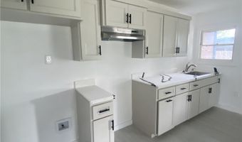 1204 Rose Dr, Alice, TX 78332