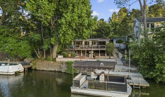 29303 S Lakeshore Dr, Agoura Hills, CA 91301