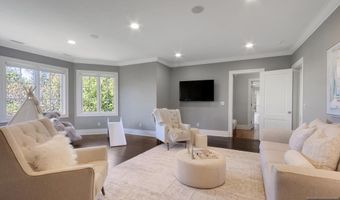 19 Autumn Ter, Alpine, NJ 07620