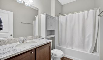134 SE Willow Run Ln, Ankeny, IA 50021