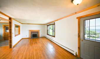 44 Bailey St, Barre, VT 05641