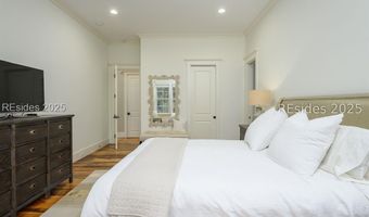 15 Hunting Lodge Rd, Bluffton, SC 29910