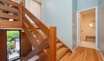 350 Kaelepulu Dr 401, Kailua, HI 96734