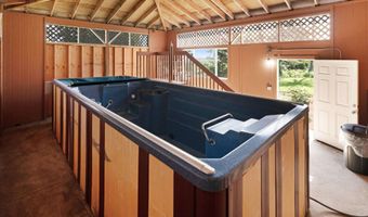 145 S Holokai Rd, Haiku, HI 96708