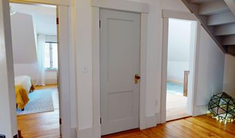 26 Old Searsport Ave, Belfast, ME 04915