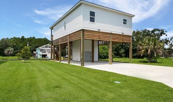 56 Good St, Bay St. Louis, MS 39520