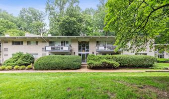 7746 DONNYBROOK Ct 207, Annandale, VA 22003