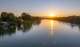 3301 Riverside Dr, Anderson, CA 96007