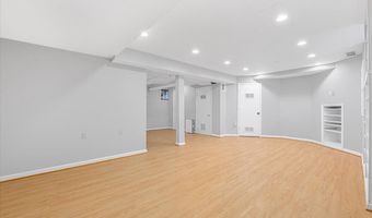 9514 EDGELEY Rd, Bethesda, MD 20814