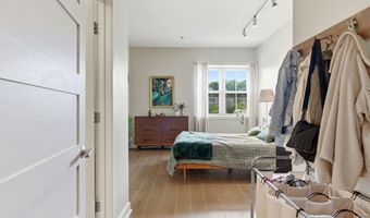 166 Terrace St Ph2, Boston, MA 02120
