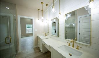 330 Alazan Ln, Alamo, TX 78516