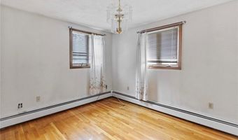 73 Grandview Dr, Cumberland, RI 02864