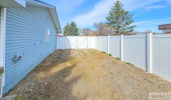 627 S Thelma Ave, Arco, ID 83213